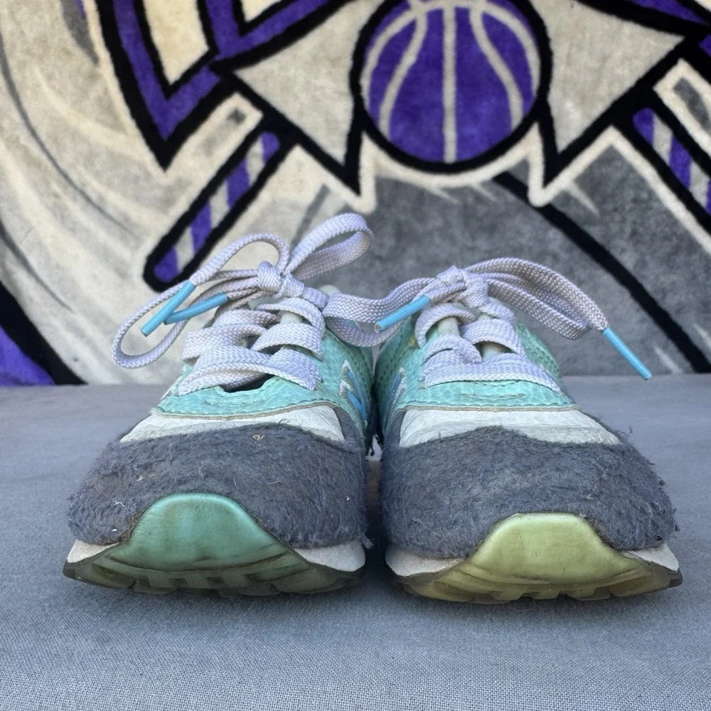 Size 9.5c - New Balance 574 Kids‎ Suede Mesh Sneaker Gray Blue KL574FYI